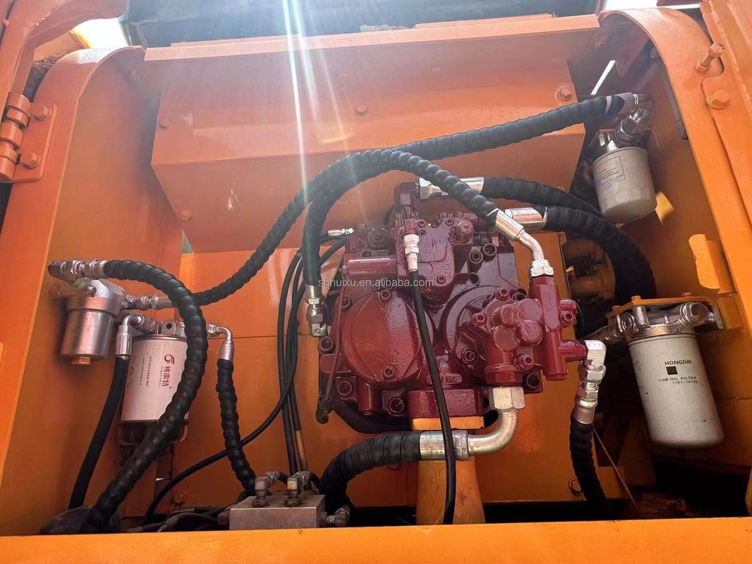 양질의 고품질의 바퀴 발굴기 HYUNDAI210W 21T 사용 된 발굴기 발굴 기계 판매