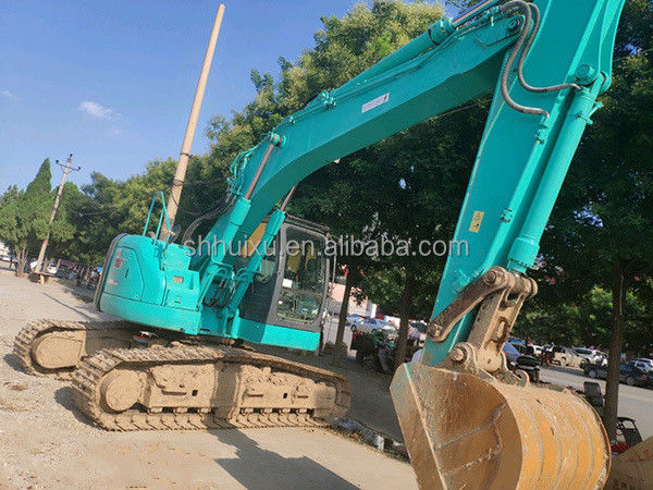Kobelco SK200 우수한 품질의 중고용 크롤러 발굴기 Kobelco SK235 사용 된 발굴기