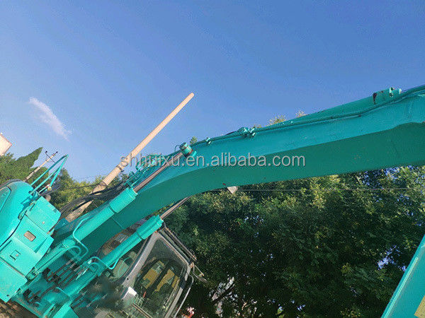Kobelco SK200 우수한 품질의 중고용 크롤러 발굴기 Kobelco SK235 사용 된 발굴기