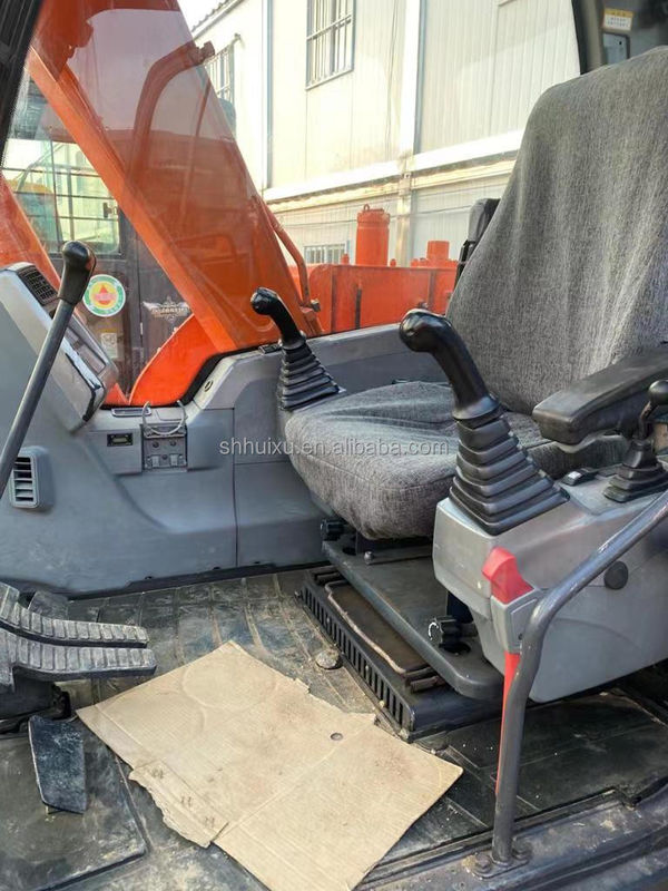 한국 출신의 사용 된 미니 발굴기 Doosan75 품질 건설 기계/두 번째 손 수압 크롤러 발굴기 DOOSAN75 뜨거운 판매
