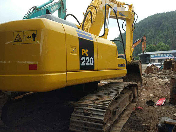 사용 된 일본어 220-7 도굴기 우수한 품질 선택 된 사용 된 코마쓰 PC 220-7 발굴기 / 사용 된 코마쓰 220-7 발굴기