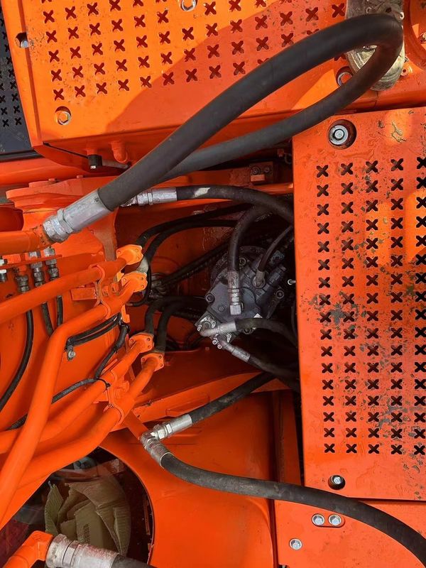 사용 된 발굴기 Doosan DX225LC 발굴기 사용 된 기계 6톤 사용 된 원래 발굴기 사용 된 발굴기 판매