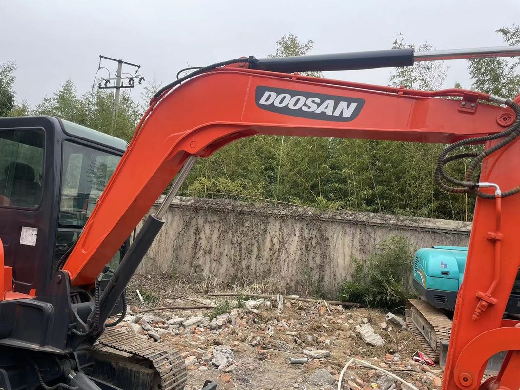 미니 크롤러 수압 발굴기 Doosan 55 작은 발굴기 사용 된 기계 중구 콤팩트 발굴기 미니 발굴기 가격