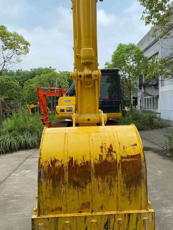 코마쓰 중고 수압 일본 원본 코마쓰 PC200-8 크롤러 발굴기 좋은 품질의 사용 된 발굴 기계 코마쓰 발굴기