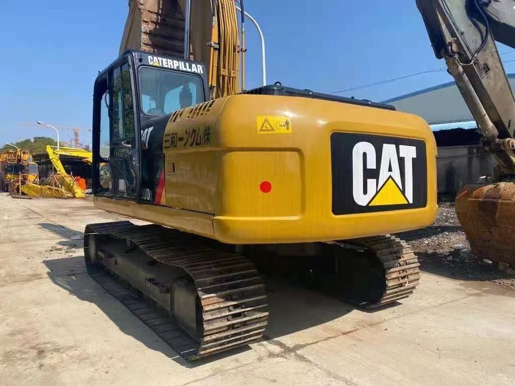 발굴기 고양이 320d 사용된/ 사용된 발굴기 기계 Digger Caterpillar 사용 된 고양이 320D 발굴기