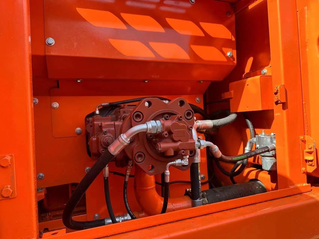 원본 페인트와 상태 중고 발굴기 Doosan DX225LC 판매