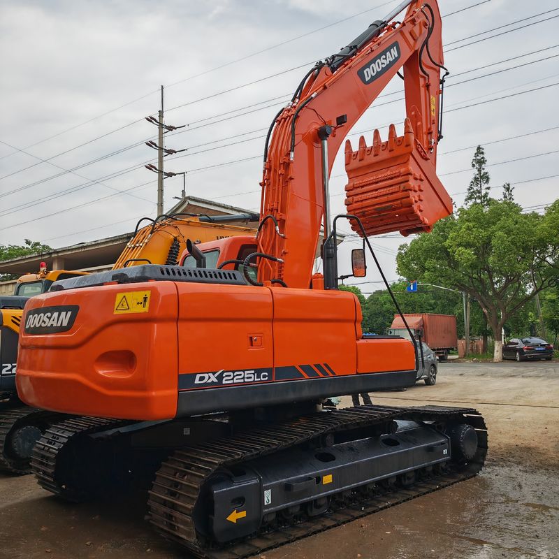 25톤 크롤러 사용 된 발굴기 Doosan dx225 판매 중고 크롤러 발굴기 Doosan 225 판매