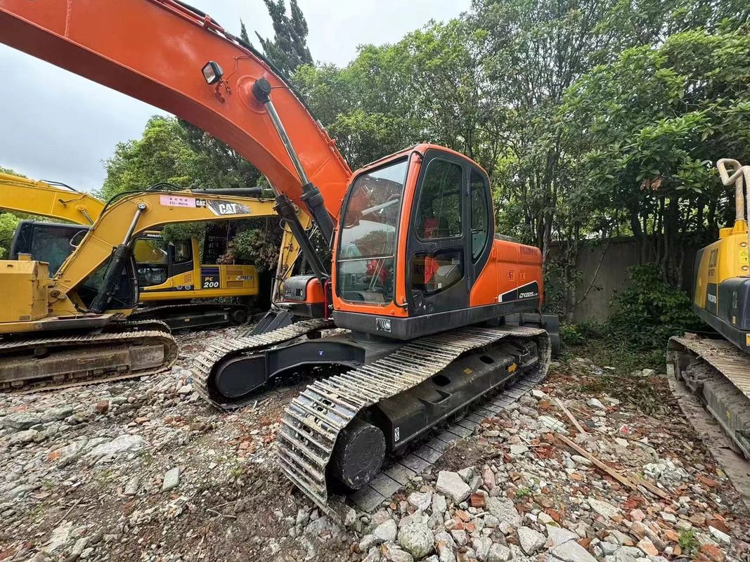 중국 상하이에서 사용 된 doosan dh225 발굴기 판매 / 낮은 작업 시간 사용 된 doosan dh225