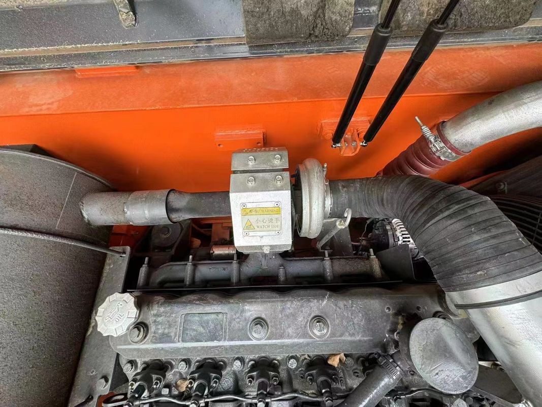 중국 상하이에서 사용 된 doosan dh225 발굴기 판매 / 낮은 작업 시간 사용 된 doosan dh225