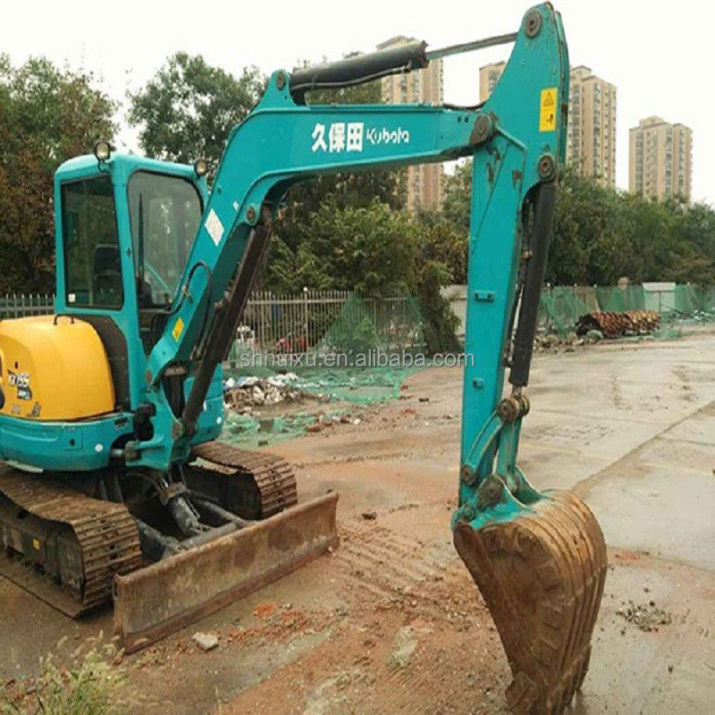 일본 품질 사용 된 발굴기 Kubota 155 작은 5.5 톤 미니 두 번째 손 크롤러 발굴기 블레이드 및 브레이커 라인