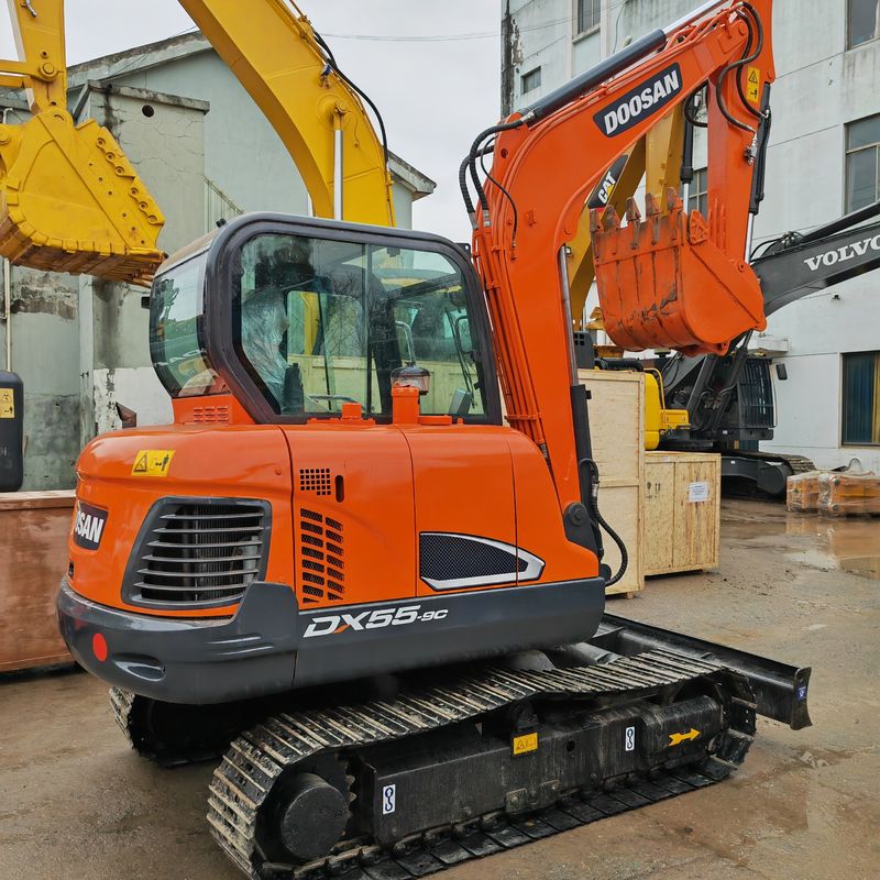 5.5 톤 미니 사용 된 Doosan Dx55 사용 된 발굴기 0.75m3 버킷 용량