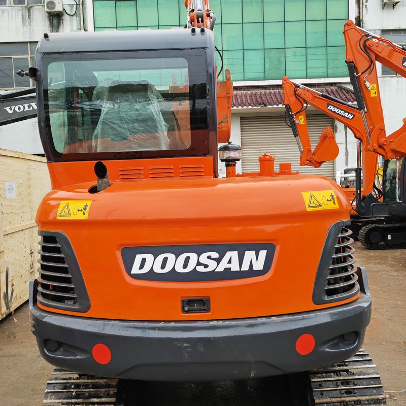 5.5 톤 미니 사용 된 Doosan Dx55 사용 된 발굴기 0.75m3 버킷 용량