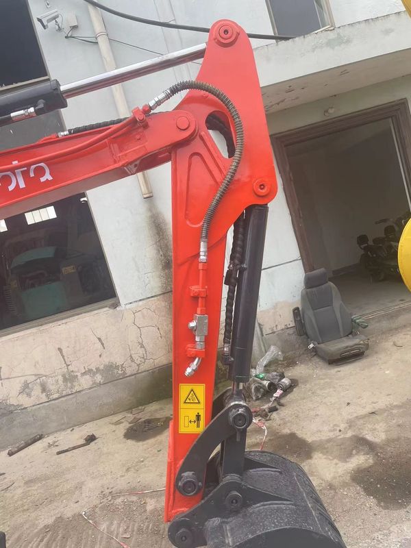 사용 된 미니 발굴기 Kubota40 일본 출처 저렴한 가격/두 번째 손 수압 크롤러 발굴기 Kubota40 고품질