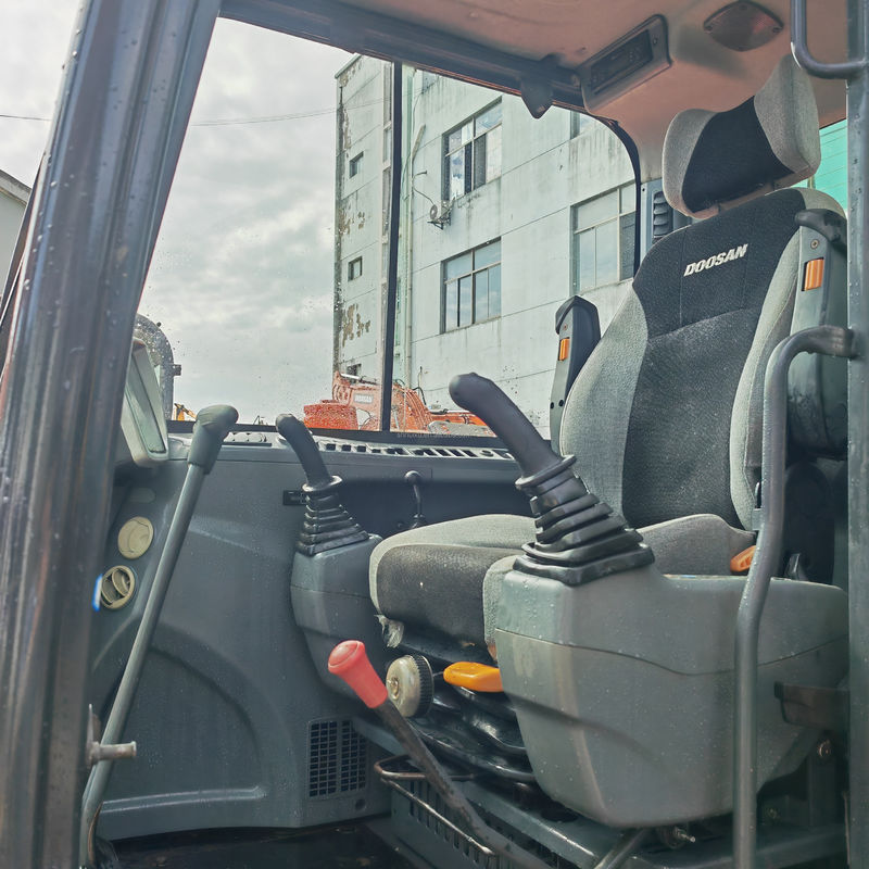 5.7 톤 Doosan DX 60 Dh60 중고 발굴기 사용 된 크롤러 발굴기