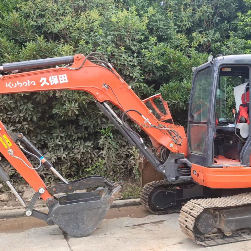 낮은 근무 시간 사용 된 수압 발굴기 Kubota Kx135-5 사용 된 발굴기