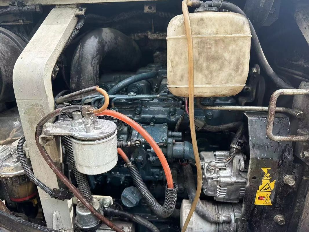 합리적인 가격 Kubota165 일본 출처 저렴한 가격 사용 된 발굴기 수압 크롤러 발굴기