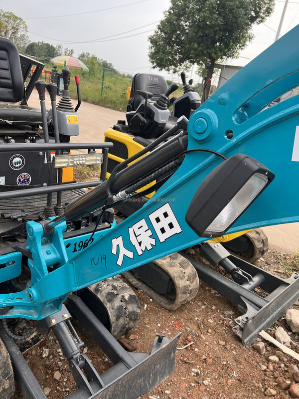 미니 사용 된 발굴기 kubota17u/세컨드 핸드 미니 발굴기 Kubota 17u 낮은 작업 시간 판매