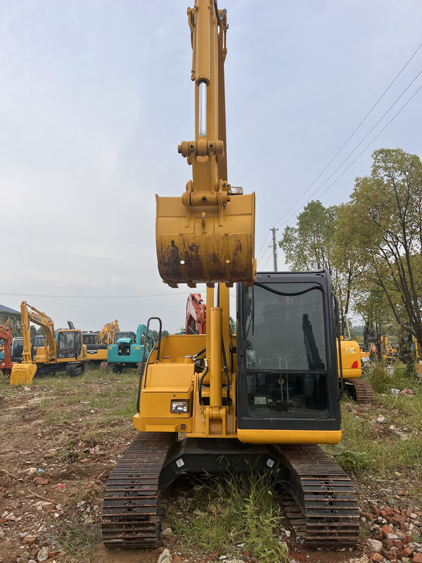 고전력 엔진 사용 된 KOMATSU PC130 판매 / 중형 발굴기 KOMATSU PC130