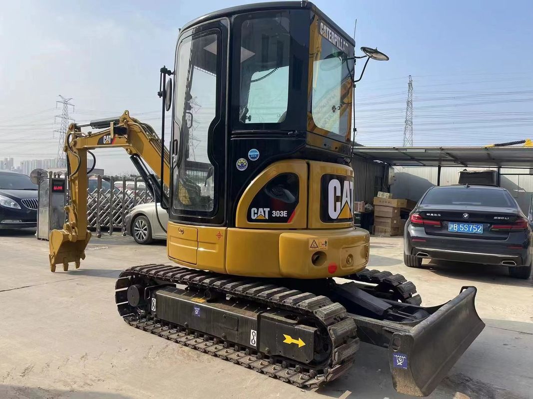 고품질 사용 된 CAT 303 중고 발굴기 303 오리지널 엔진 사용 된 미니 발굴기 CAT 303