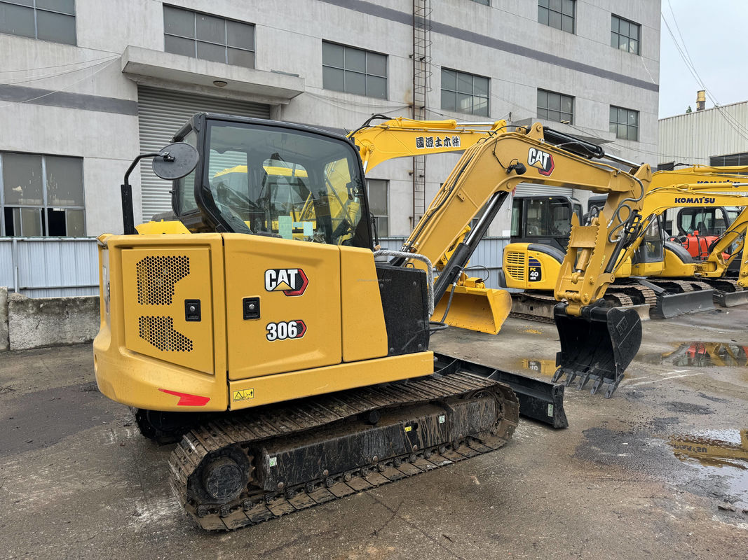 최고 품질 CAT 발굴기 Caterpillar CAT306 사용 된 크롤러 미니 발굴기 CAT306 판매