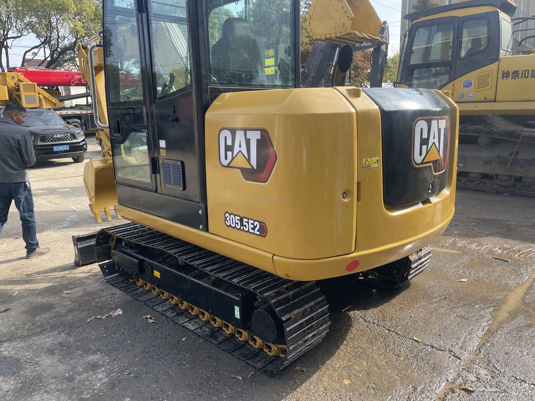 5톤 사용된 발굴기 CAT305.5E