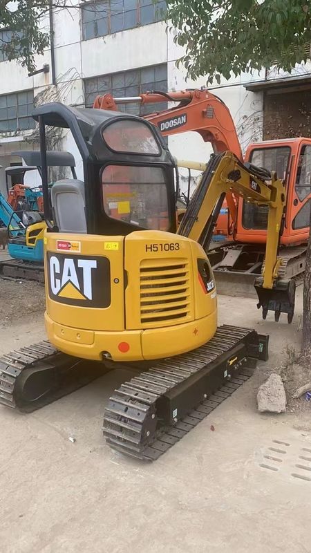 2 톤 사용된 CAT302.5C 마이크로 하이드로릭 크롤러 발굴기 CAT301.7 CAT302 CAT303 CAT304